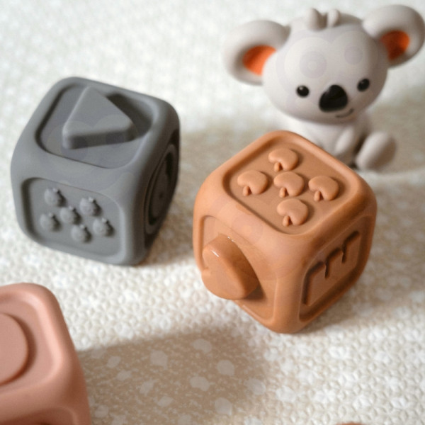 WOOPIE BABY Edukacinis piramidžių rinkinys Sensoriniai blokai 2in1 Dantų krapštukas Skaičiai WOOPIE BABY Edukacinis piramidžių rinkinys Sensoriniai blokai 2in1 Dantų krapštukas Skaičiai