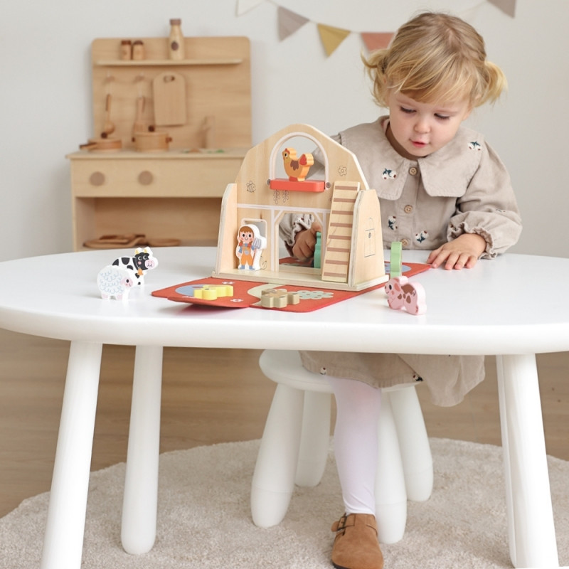 „Tooky Toy“ medinė sulankstoma ferma su gyvūnų figūrėlėmis