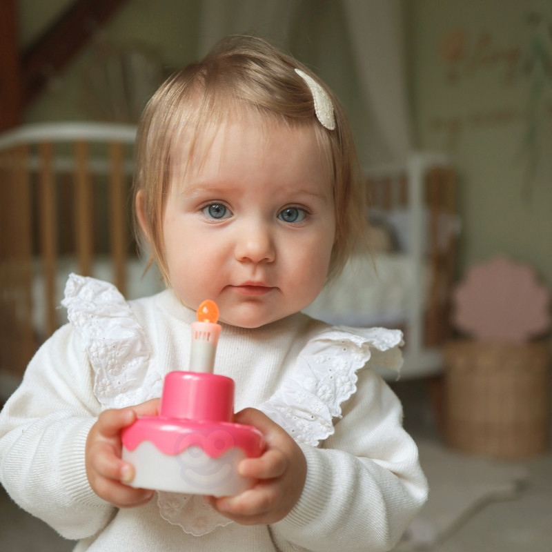 WOOPIE ROYAL Interaktyvi lėlė Little Sophie turi gimtadienį 35 cm + Akc.