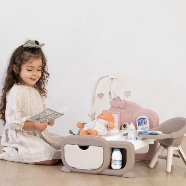 SMOBY Baby Nurse Elektroninis didelis auklės kampelis lėlėms 19 Priedai SMOBY Baby Nurse Elektroninis didelis auklės kampelis lėlėms 19 Priedai