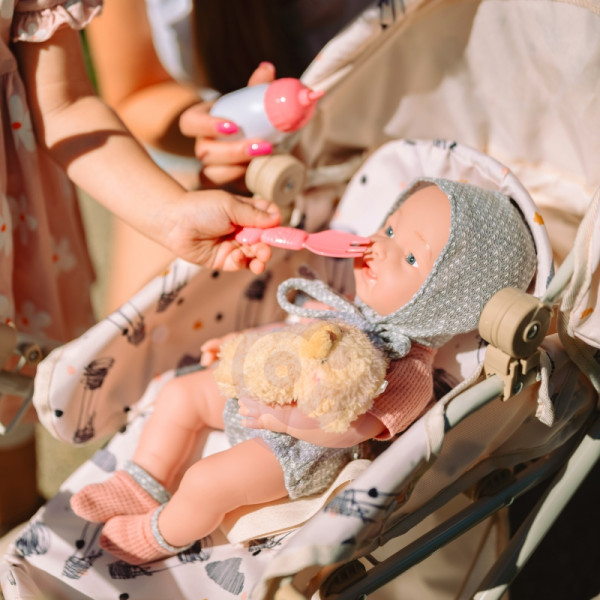 WOOPIE ROYAL Baby Doll 36 cm meškiuko drabužiai Maitinimo reikmenys WOOPIE ROYAL Baby Doll 36 cm meškiuko drabužiai Maitinimo reikmenys