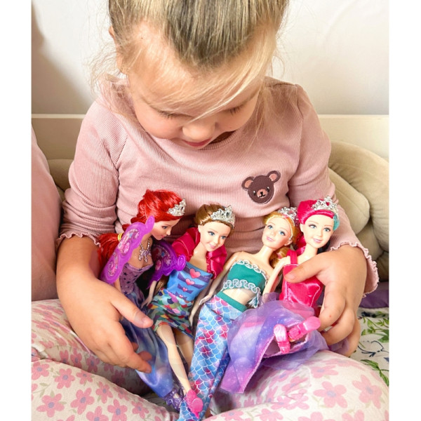 WOOPIE 4 stebuklingų princesių rinkinys - 4in1 lėlių dėžutė su priedais WOOPIE 4 stebuklingų princesių rinkinys - 4in1 lėlių dėžutė su priedais