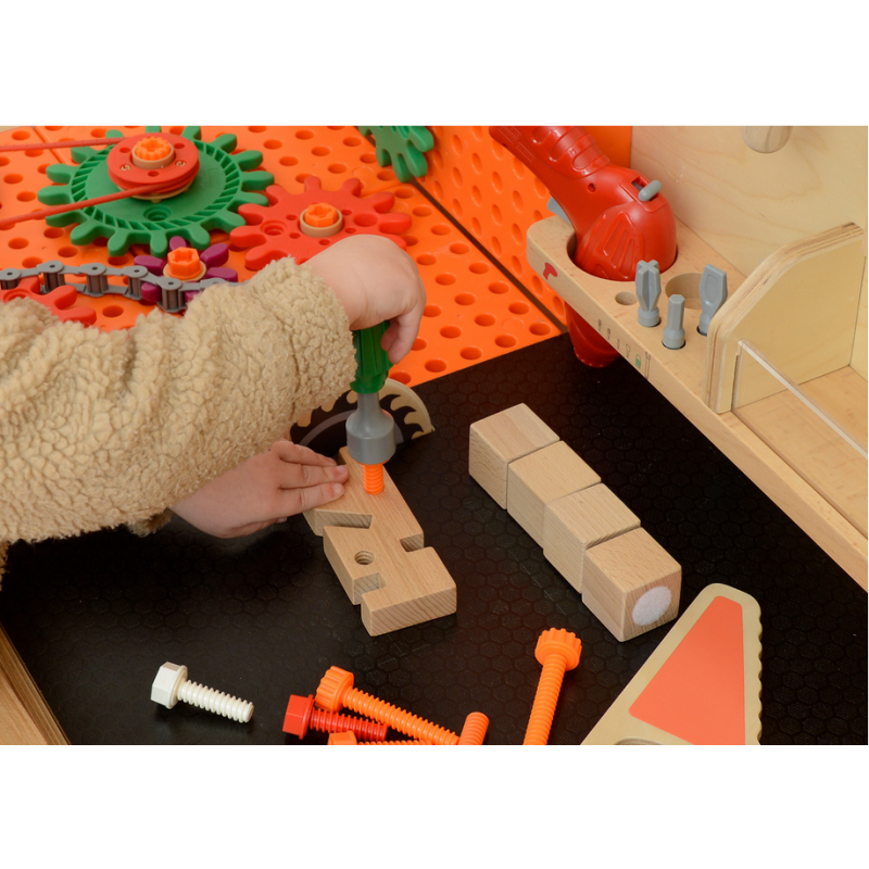 MASTERKIDZ XXL Montessori STEM medinės dirbtuvės su įrankiais + priedais