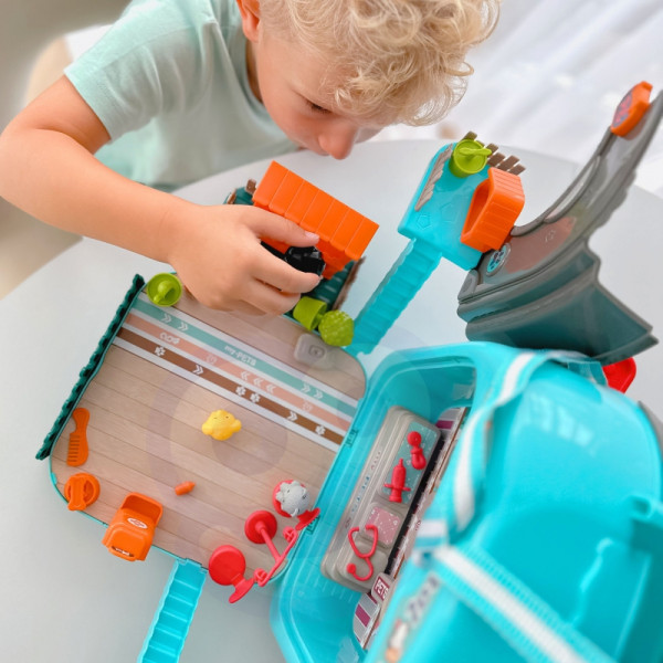 WOOPIE Little Vet Set 3in1 namas kuprinėje šunyje WOOPIE Little Vet Set 3in1 namas kuprinėje šunyje