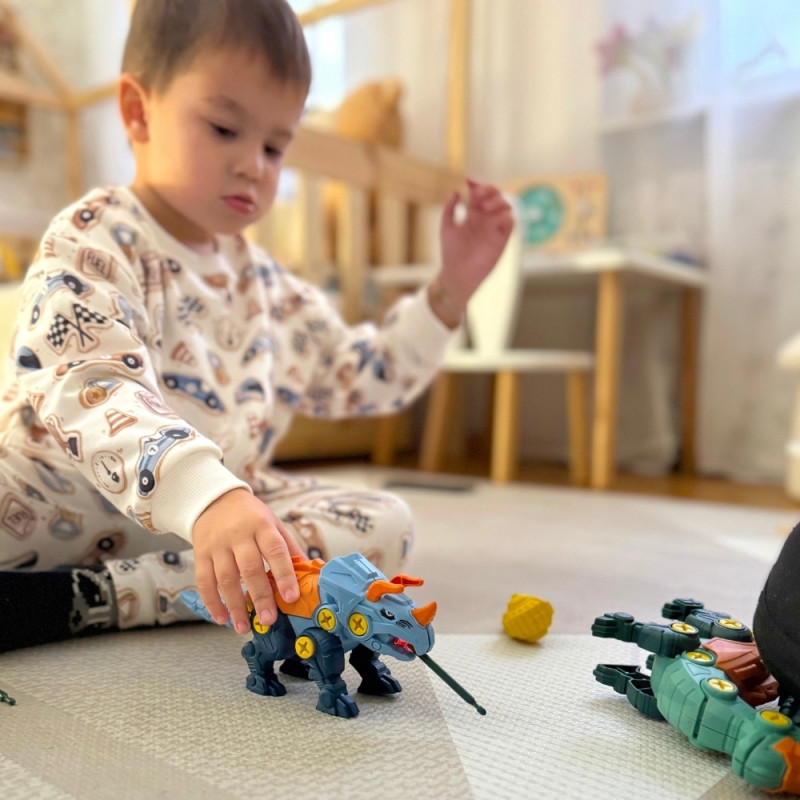WOOPIE Sukimo dinozaurų rinkinys 3 vnt. Statybinis rinkinys dėžutėje + gręžtuvas ir atsuktuvas