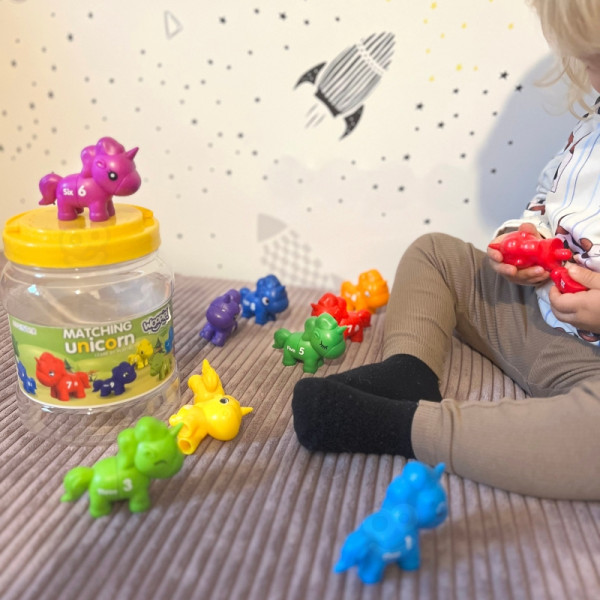 WOOPIE rinkinys Montessori spalvų vienaragio figūrėlių "Match Numbers" lankstymui 13 vnt. WOOPIE rinkinys Montessori spalvų vienaragio figūrėlių "Match Numbers" lankstymui 13 vnt.