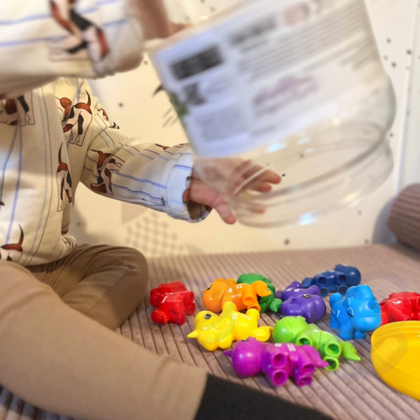 WOOPIE rinkinys Montessori spalvų vienaragio figūrėlių "Match Numbers" lankstymui 13 vnt. WOOPIE rinkinys Montessori spalvų vienaragio figūrėlių "Match Numbers" lankstymui 13 vnt.