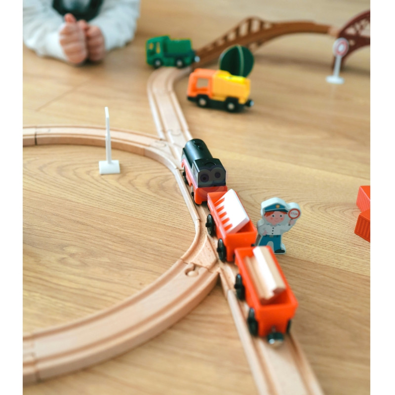 Электровоз WOOPIE с магнитными вагонами