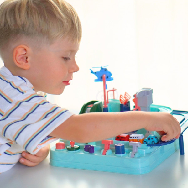 Интерактивная автомобильная трасса WOOPIE «Автомобильное приключение»