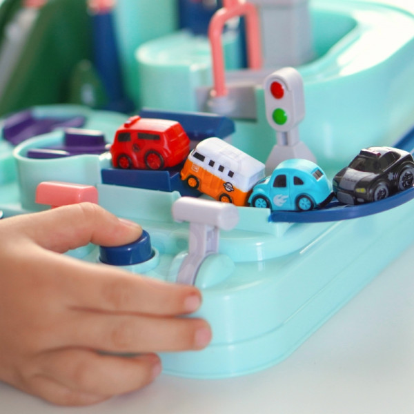 Интерактивная автомобильная трасса WOOPIE «Автомобильное приключение»