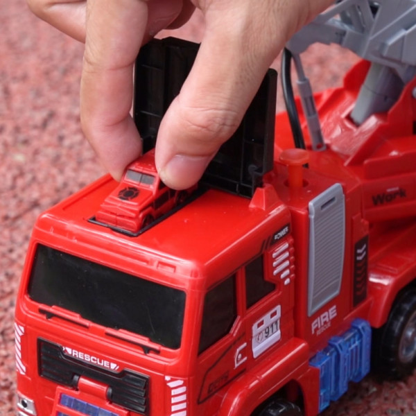 WOOPIE Интерактивная пожарная машина с движущейся лестницей