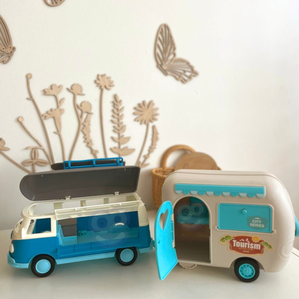 WOOPIE Doll Camper XL stovyklavimo rinkinys su priekaba WOOPIE Doll Camper XL stovyklavimo rinkinys su priekaba