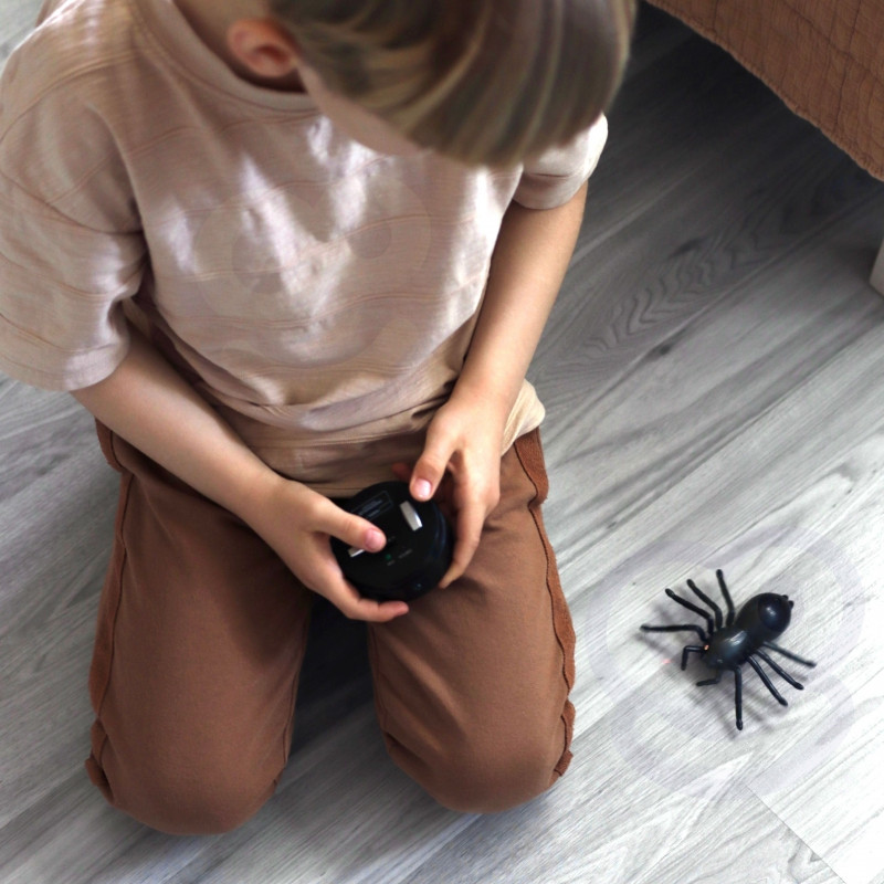 WOOPIE Spider interaktyvus nuotolinio valdymo pultas