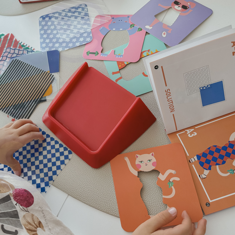 Игра-одевалка «Маленький модельер Вупи»