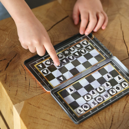 WOOPIE IQ šachmatų žaidimo magnetinės šaškės 2in1 kelioninė kišenė WOOPIE IQ šachmatų žaidimo magnetinės šaškės 2in1 kelioninė kišenė