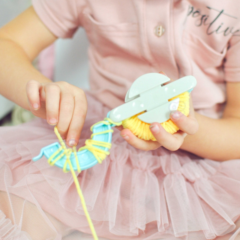 WOOPIE ART&FUN Sukurkite Monster Pom Monster kūrybinį rinkinį