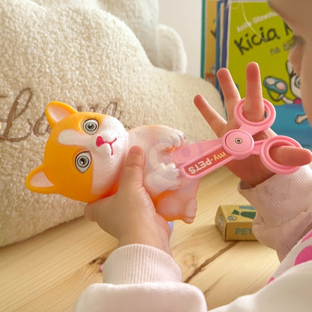 WOOPIE Kitten nešiojamas grožio salonas 2in1 kuprinės transporteryje WOOPIE Kitten nešiojamas grožio salonas 2in1 kuprinės transporteryje