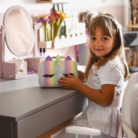 WOOPIE ART&FUN makiažo rinkinys tualetinis krepšys bagažinėje 27 vnt. XXL SPA WOOPIE ART&FUN makiažo rinkinys tualetinis krepšys bagažinėje 27 vnt. XXL SPA