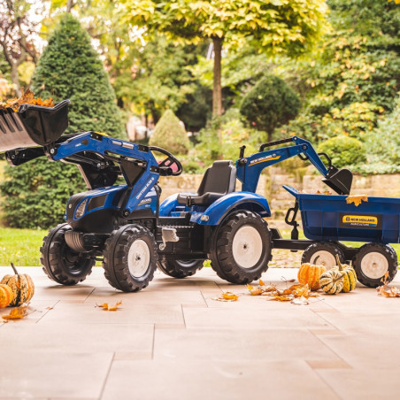 FALK Traktorek New Holland na Pedały Niebieski z Przyczepką od 3 Lat FALK Traktorek New Holland na Pedały Niebieski z Przyczepką od 3 Lat