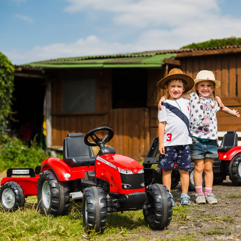 FALK Massey Ferguson raudonas pedalinis traktorius su priekaba nuo 3 metų