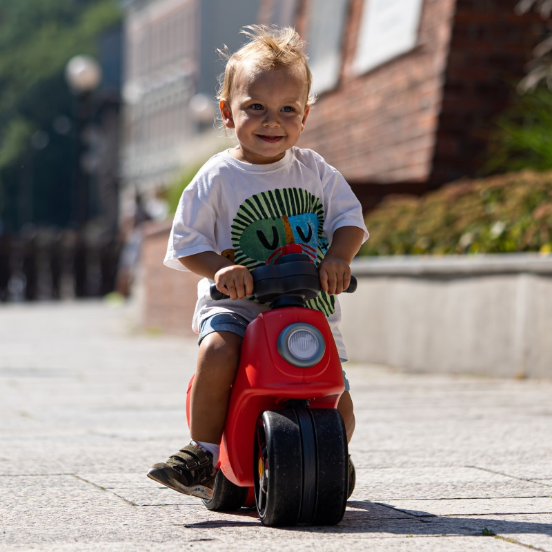 FALK Važiuojamasis paspirtukas Strada Scooter Red Silent padangos nuo 1 metų