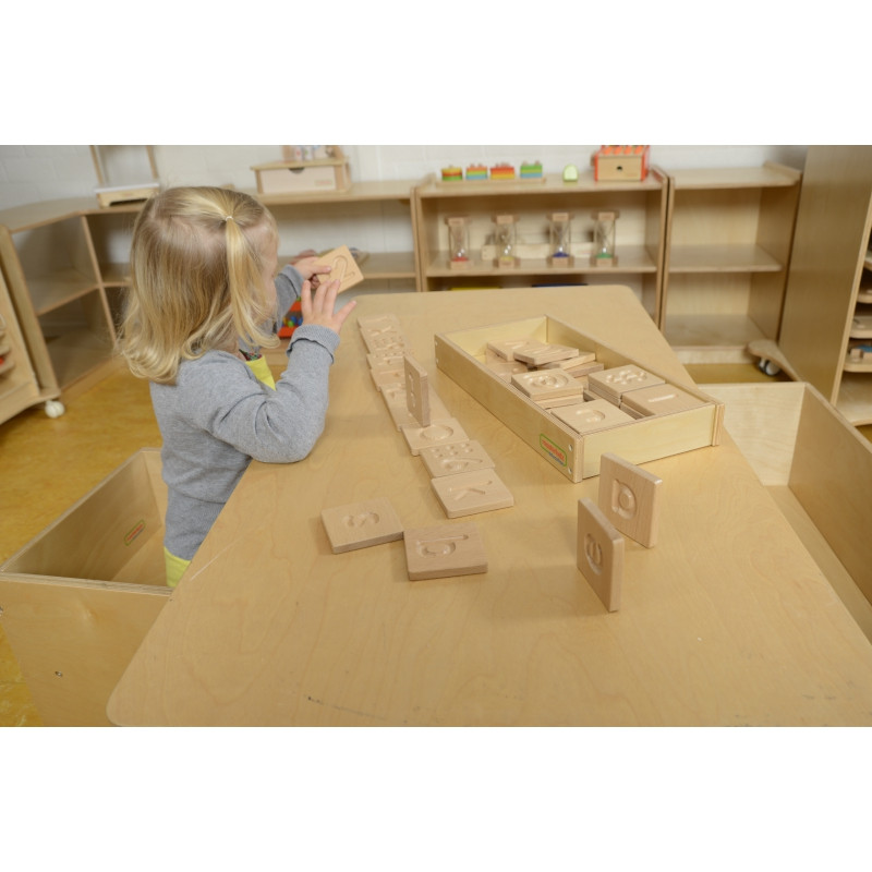 MASTERKIDZ Sensorinis žaislas Atpažinkite raides Skaičius Montessori formas liečiant