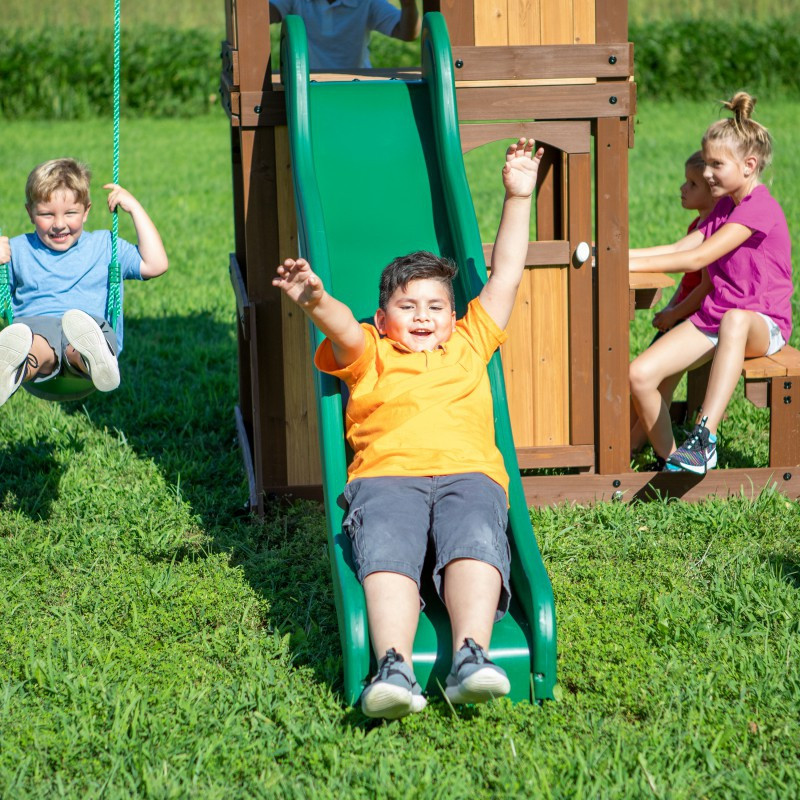 BACKYARD DISCOVERY Medinė žaidimų aikštelė Lakewood Swings Slide Cottage