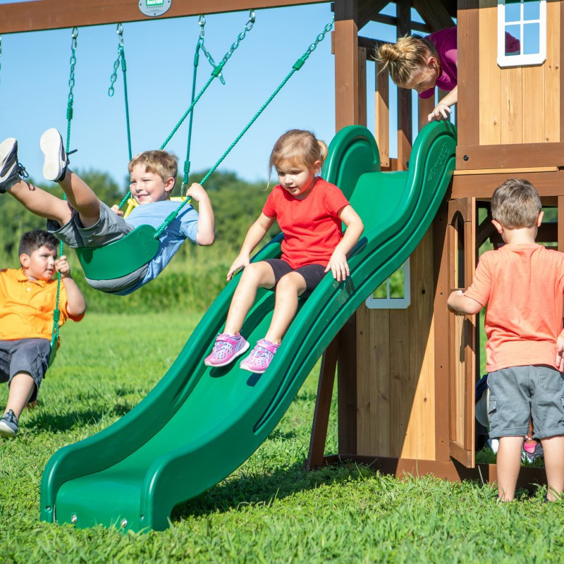 BACKYARD DISCOVERY Medinė žaidimų aikštelė Lakewood Swings Slide Cottage