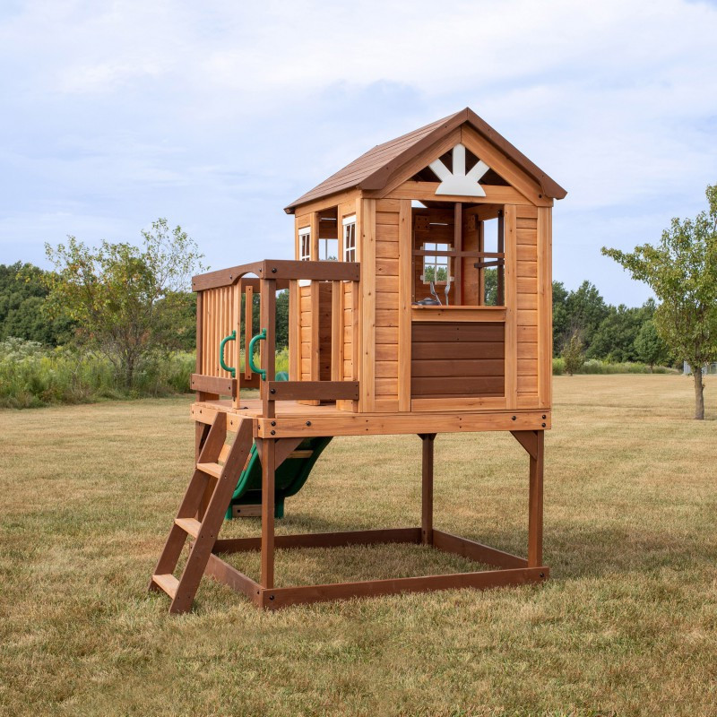 BACKYARD DISCOVERY Medinė žaidimų aikštelė su virtuvėle