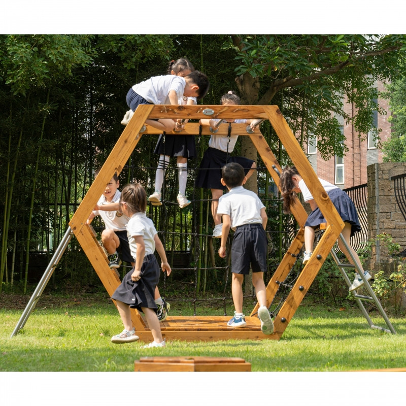 CLASSIC WORLD EDU Medinė žaidimų aikštelė XXL laipiojimo rinkinys šešiakampis