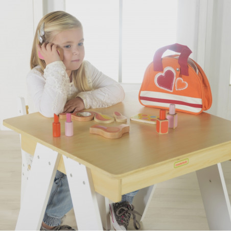 MASTERKIDZ Mažojo stilisto grožio studijos komplektas su krepšiu MASTERKIDZ Mažojo stilisto grožio studijos komplektas su krepšiu