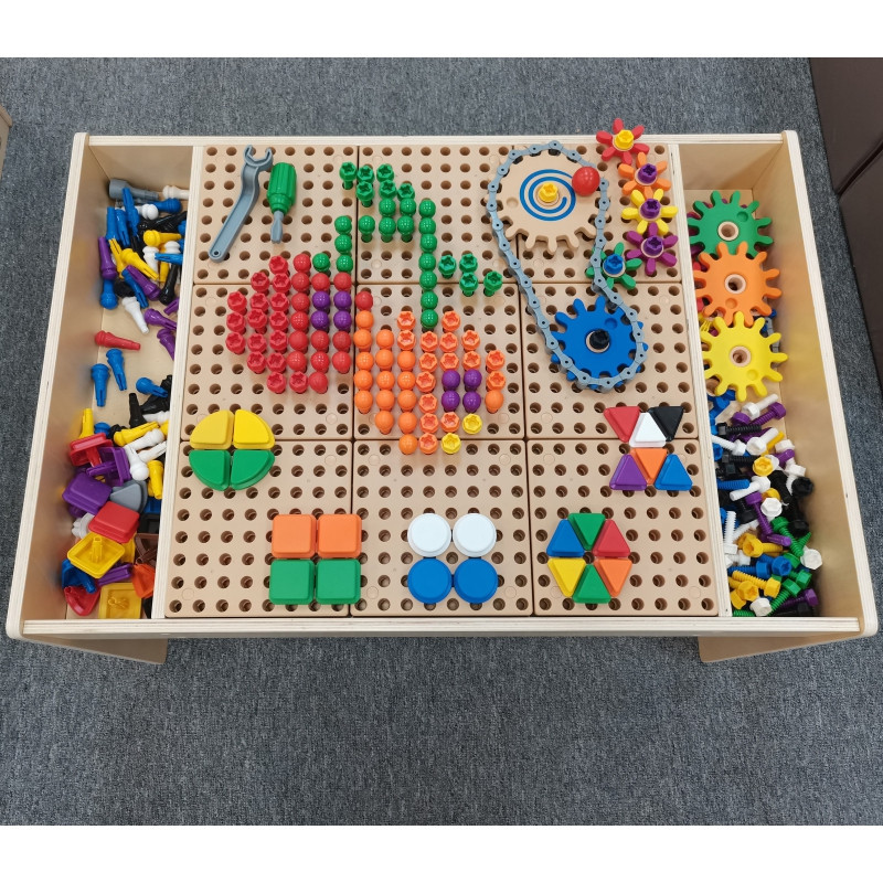 MASTERKIDZ medinis mokomasis stalas + STIEBO SIENŲ PRIEDAI