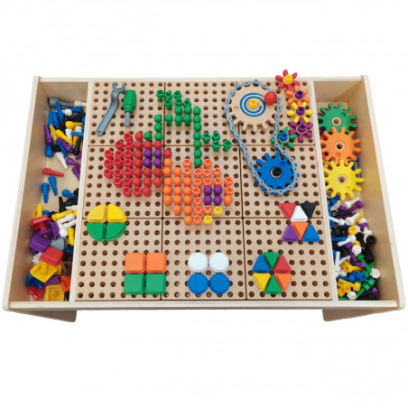 MASTERKIDZ medinis mokomasis stalas + STIEBO SIENŲ PRIEDAI MASTERKIDZ medinis mokomasis stalas + STIEBO SIENŲ PRIEDAI