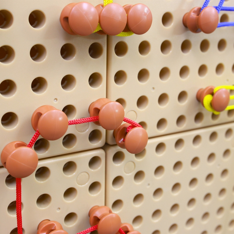 MASTERKIDZ Pegs and Strings Set - For the STEM Science and Creative Board