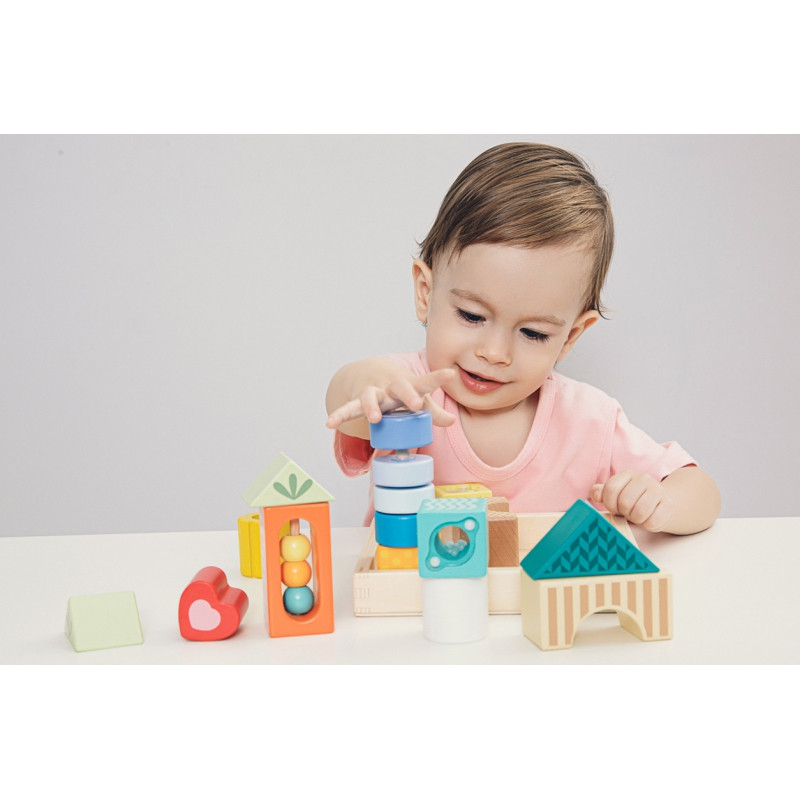 CLASSIC WORLD Mediniai sensoriniai blokai 7 funkcijos Daugiafunkcinės dėlionės formos Garsas MONTESSORI 14 vnt.
