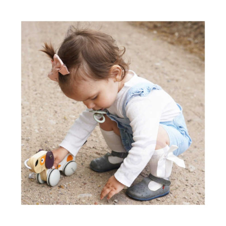 VIGA PolarB Drewniany Piesek do Ciągnięcia VIGA PolarB Drewniany Piesek do Ciągnięcia