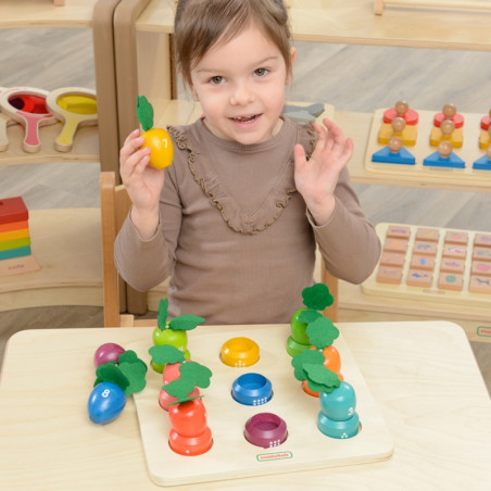 MASTERKIDZ Edukacinė taryba Daržovių mokymosi skaičiai ir spalvos Montessori