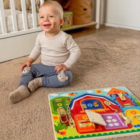 TOOKY TOY edukacinė žaidimo lenta "Pilies ūkis"