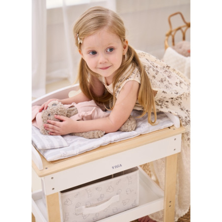 VIGA medinis persirengimo stalas 2in1 lėlės vonia
