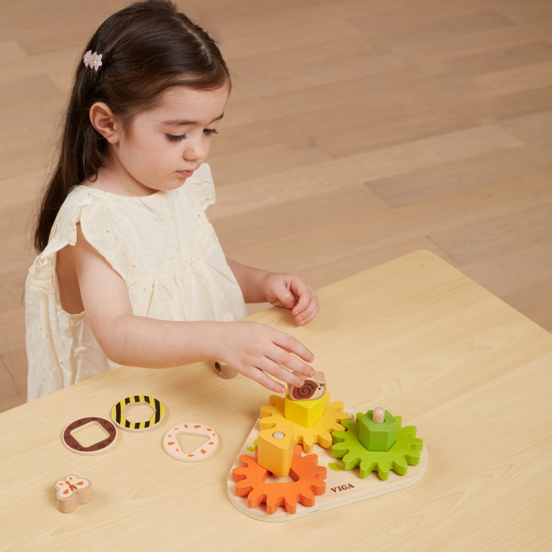 VIGA Wooden Gear Sorter "Shapes and Mechanisms"