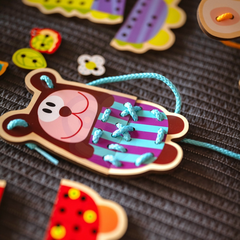 WOOPIE GREEN Деревянное кружево 5-в-1 Животные для продевания ниток