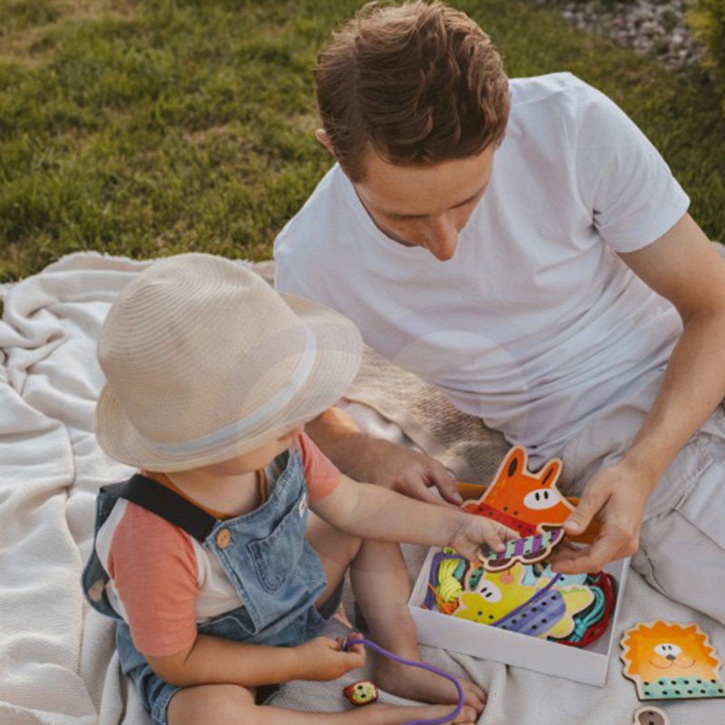 WOOPIE GREEN Деревянное кружево 5-в-1 Животные для продевания ниток