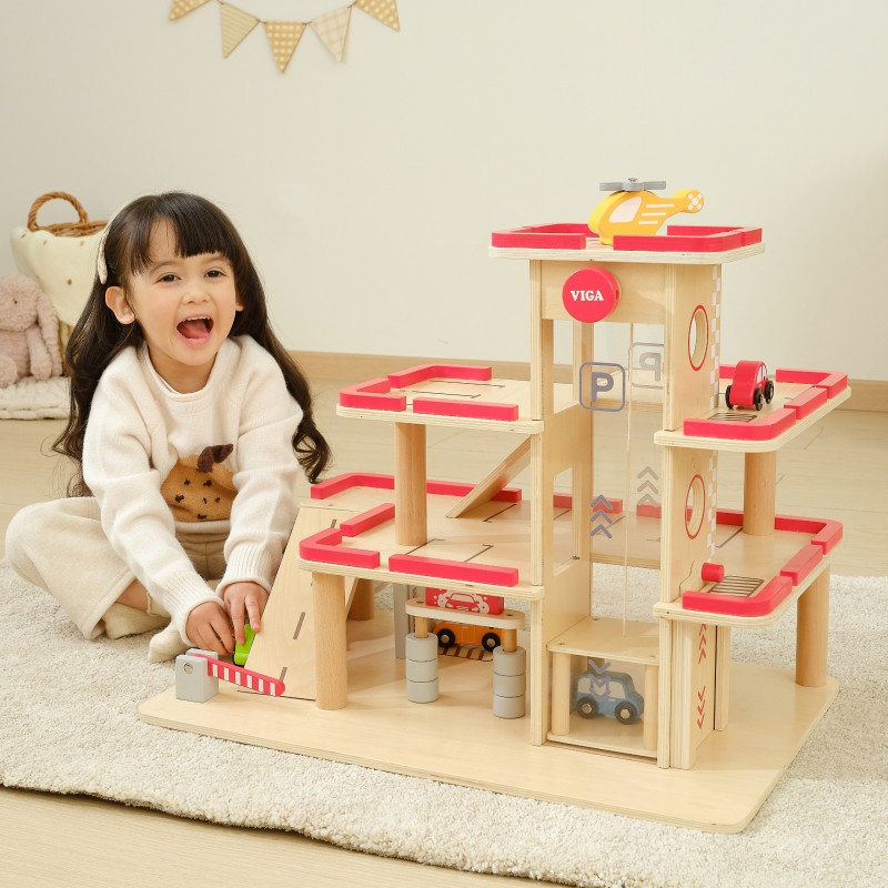 Деревянная парковка VIGA для автомобилей с лифтом на 4 машины и вертолетом