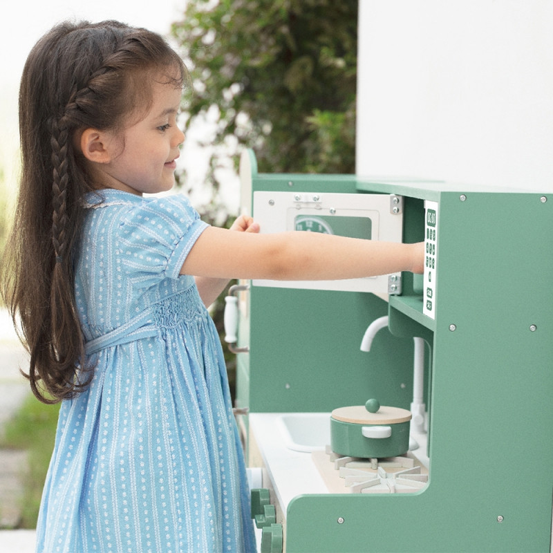 CLASSIC WORLD Didelė medinė senovinė virtuvė vaikams + Akc