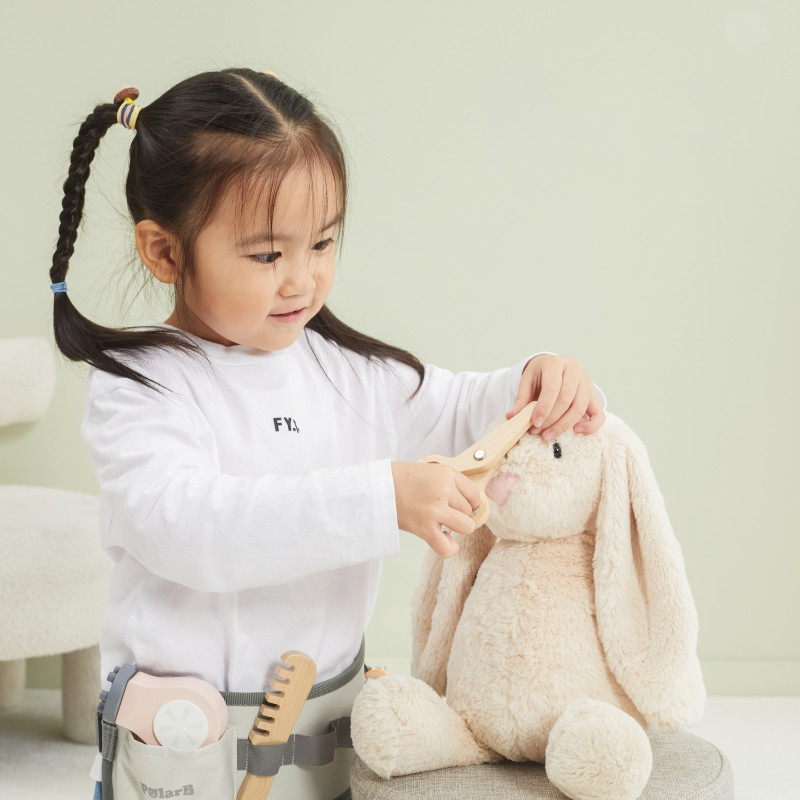 Набор парикмахерских инструментов VIGA PolarB на деревянном поясе