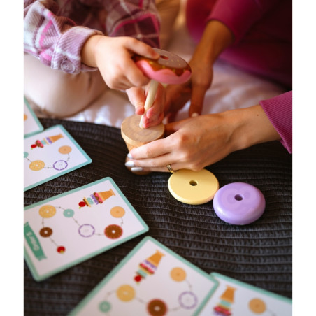 WOOPIE GREEN medinė ledų dėlionė Montessori konditerijos gaminiai 12 vnt. FSC WOOPIE GREEN medinė ledų dėlionė Montessori konditerijos gaminiai 12 vnt. FSC
