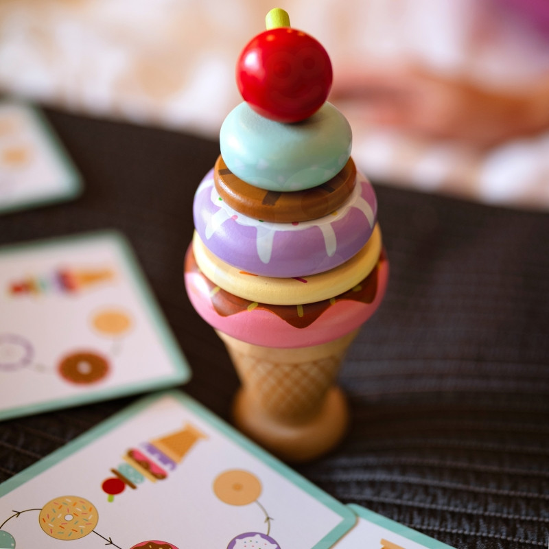 WOOPIE GREEN medinė ledų dėlionė Montessori konditerijos gaminiai 12 vnt. FSC