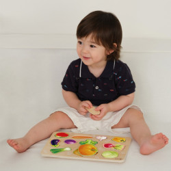 CLASSIC WORLD medinė Montessori daržovių dėlionė 2