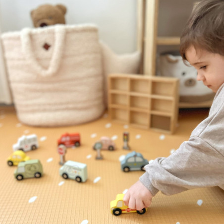 TOOKY TOY Medinių transporto priemonių ir kelio ženklų rinkinys dėžutėje TOOKY TOY Medinių transporto priemonių ir kelio ženklų rinkinys dėžutėje