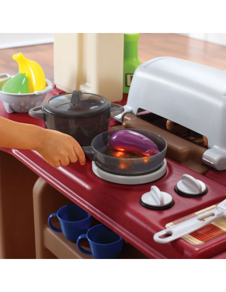 STEP2 Maxi virtuvė su griliu 100 priedų.